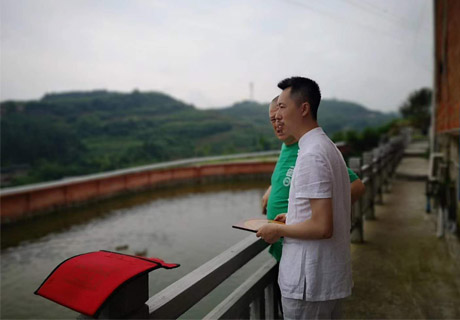 重庆本地著名风水大师穆六垚勘测宅基地风水